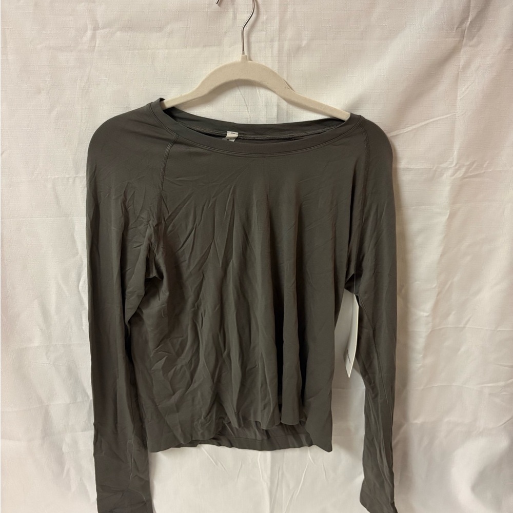 lululemon athletica swiftly tech long sleeve 2.0 race gray NWT